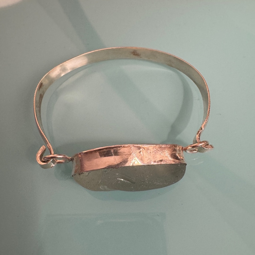 Handcrafted sterling silver and aqua sea glass bracelet - Picture 2 of 10